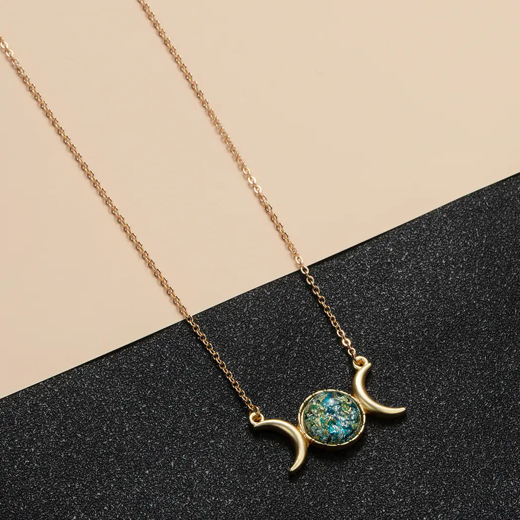 Moon Pearl Necklace